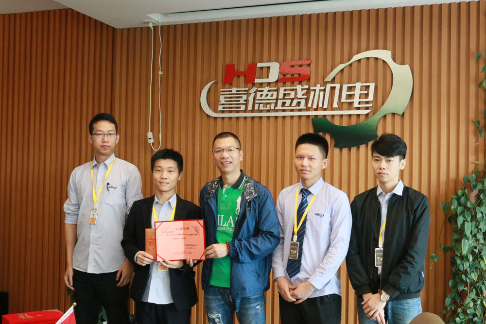 IMG_4715.jpg IMG_4715.jpg